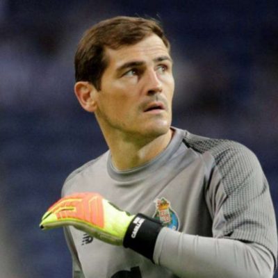 Iker Casillas, ingresado tras un infarto, aunque fuera de peligro