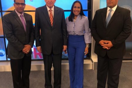 Rafael Alburquerque afirma Danilo pondría en peligro estabilidad del país si somete una nueva modificación constitucional