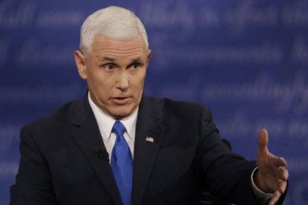 Pence dice que Cuba debe apartarse del camino hacia la libertad de Venezuela