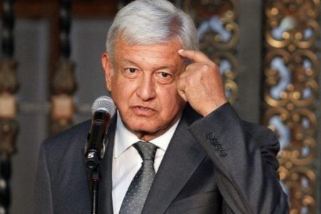 Presidente de México defiende su “estrategia” para mejorar relación con EE.UU