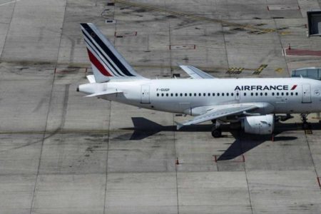Una amenaza de bomba demora en Argentina la salida de un vuelo de Air France