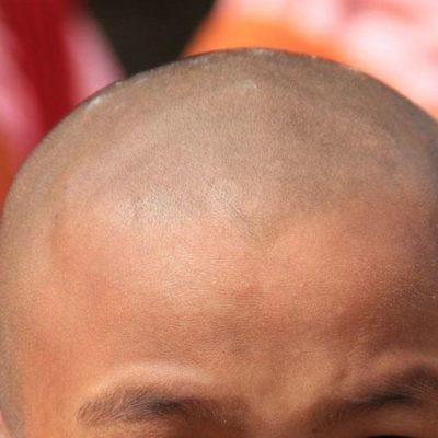 Afeitan la cabeza a dos mujeres en la India por resistirse a un intento de violación