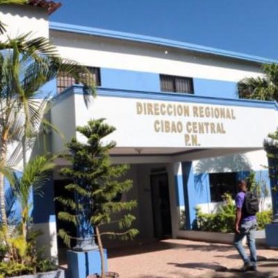 Policía Nacional dice investiga incidente ocurrido entre sacerdote y agentes de la institución en Cotuí