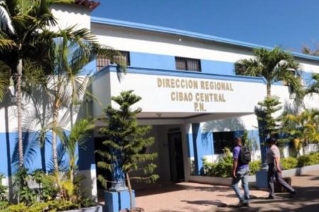 Policía Nacional dice investiga incidente ocurrido entre sacerdote y agentes de la institución en Cotuí