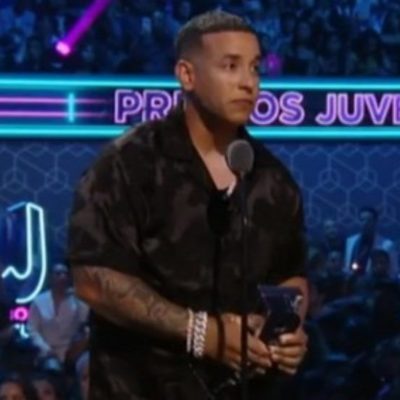 Daddy Yankee pide renuncia de Ricardo Rosselló durante Premios Juventud