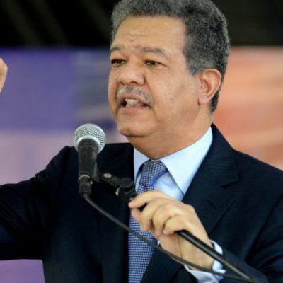 Leonel Fernández considera necesario fomentar en este momento anhelada revolución democrática