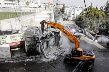 Países árabes condenan la demolición de casas palestinas próximas a Jerusalén