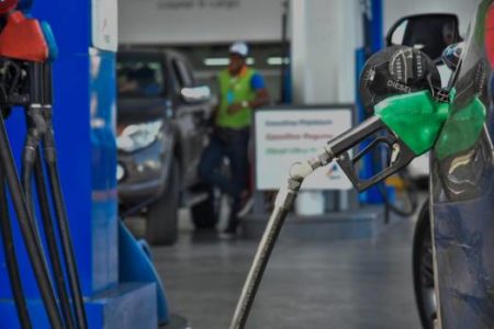 Se mantienen precios de combustibles por segunda semana consecutiva