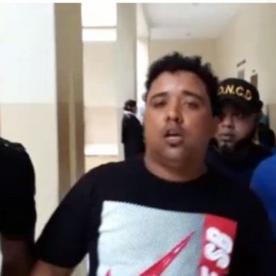 Hombre denuncia fue arrestado porque dejó de pagar RD$35 mil semanal a miembros DNCD