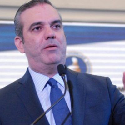 Luis Abinader aventaja a Danilo y Leonel; el PRM está a 5.7% del PLD, según encuesta