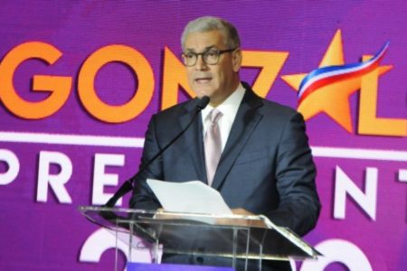 Gonzalo Castillo buscará la candidatura presidencial PLD