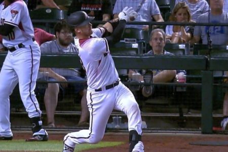 Kelly decide con cuadrangular y completa remontada de Diamondbacks