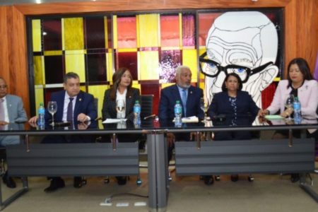 Bloque de Diputados PLD ratifica a unanimidad a Gustavo Sánchez como vocero