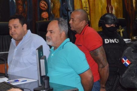 Aplazan audiencia solicitud de extradición de tres implicados en caso César el Abusador