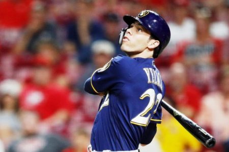 Yelich asegura triunfo de Cerveceros y consolida liderato de jonrones