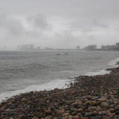 La depresión tropical Chantal sigue debilitándose en el Atlántico