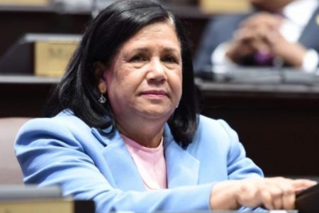 Mirian Cabral resta importancia a renuncia de Ernesto Selman del PLD; dice que él nunca ha hecho una vida partidaria