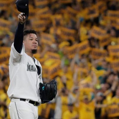 Lanzador venezolano Félix Hernández se despide de Marineros; Atléticos dan un paso más a playoffs