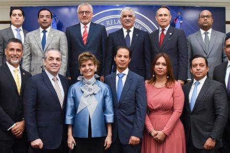 Miguel Vargas encabeza lanzamiento Cámara Dominicana de Comercio Medio Oriente y África del Norte