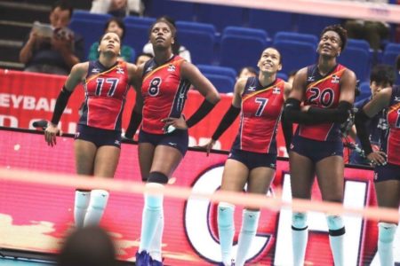 Las Reinas del Caribe vencen a Camerún en apretado encuentro en Copa del Mundo