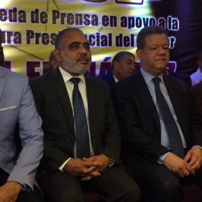 Leonel recibe apoyo de profesionales de la construcción