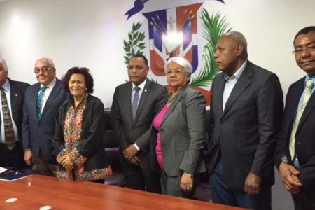 Presentan nuevos miembros Consejo de Asesores Defensoría del Pueblo