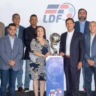 Liga Dominicana de Fútbol se constituye y elige a Manuel Estrella como su presidente