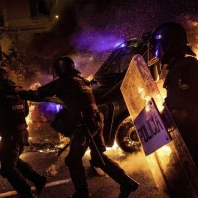 33 detenidos y 96 heridos en los últimos disturbios de Cataluña