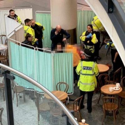 Cuatro heridos en un ataque con cuchillo en un centro comercial de Manchester