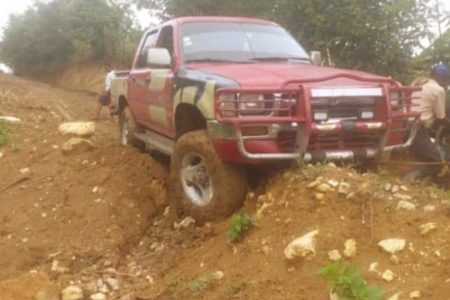Deploran malas condiciones de caminos vecinales en comunidades productivas de Altamira