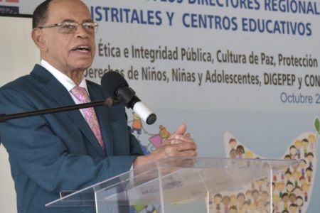 Ministerio de Educación inicia conformación de 3 mil comisiones de ética pública en los centros escolares