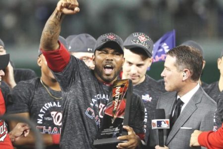 Pelotero Howie Kendrick elegido MVP de la Serie de Campeonato de la Liga Nacional