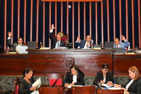 Senado envía a Comisión Bicameral Presupuesto 2020 para estudio y ponderación