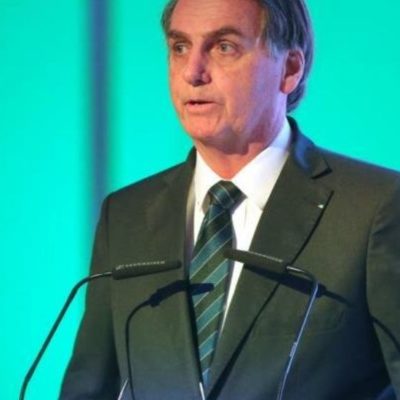 Bolsonaro advierte que no asistirá a la investidura de Fernández en Argentina