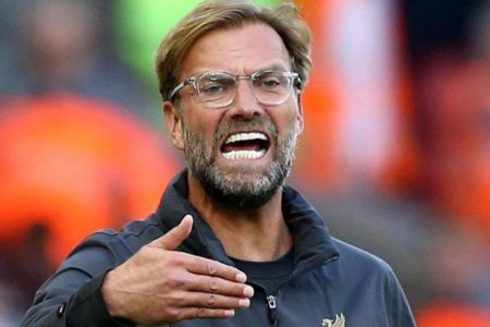 Entrenador del Liverpool critica el exceso de partidos que sufren los futbolistas