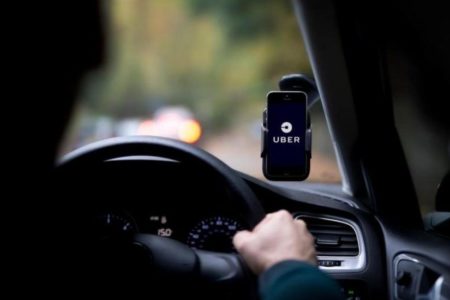 Ginebra ordena a Uber abandonar sus operaciones por incumplir la ley laboral