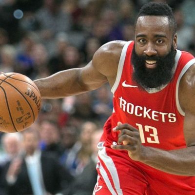 James Harden logra doble-doble y da victoria a los Rockets