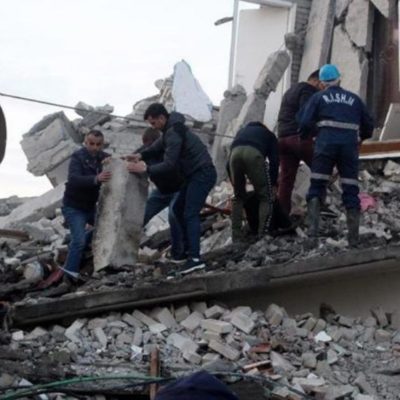 Siete muertos y unos 260 heridos en terremoto de magnitud 6,4 en Albania