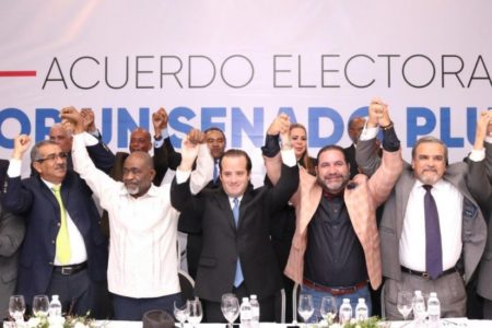 Doce partidos de la oposición anuncian alianza de candidatos a senadores en 24 provincias