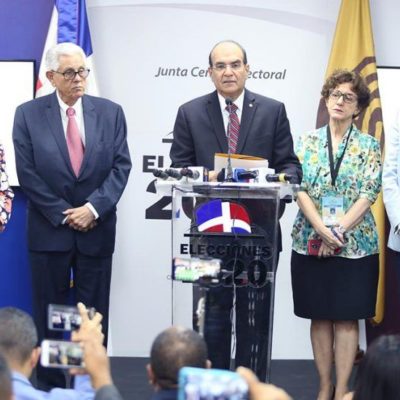 JCE aprueba resolución de distribución cuota de género en elecciones del 2020