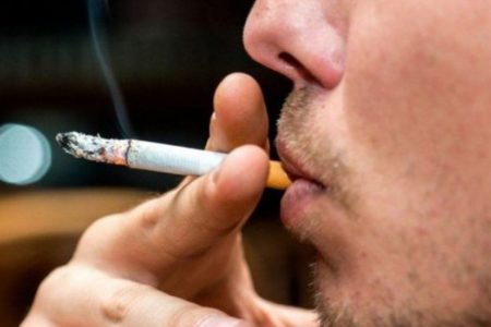 La OMS proyecta un millón menos de hombres fumadores en el mundo en 2020