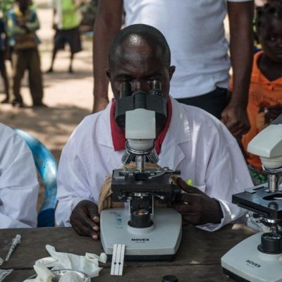 La República del Congo empieza a usar un medicamento contra enfermedad del sueño