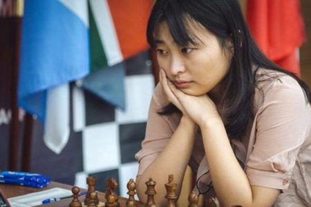 Ju Wenjun retiene titulo de campeona de ajedrez en el desempate