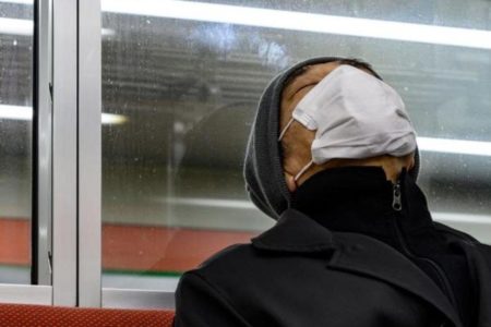 Hombre de 80 años, el primer fallecido por coronavirus en Tokio