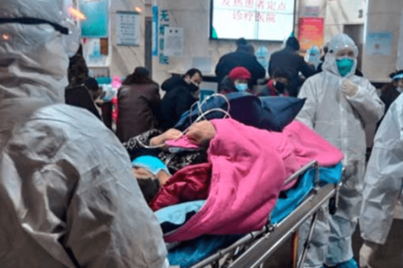 Siguen cayendo los nuevos casos de coronavirus en China pero suben las muertes