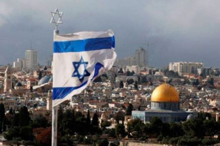 Israel multa con 1.200 euros a quien viole la cuarentena o difunda falsedades