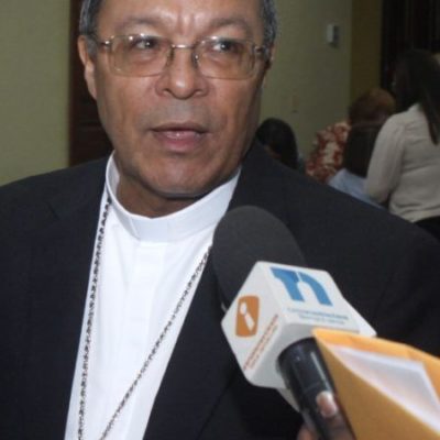 Monseñor Faustino Burgos pide aclarar el sabotaje al voto