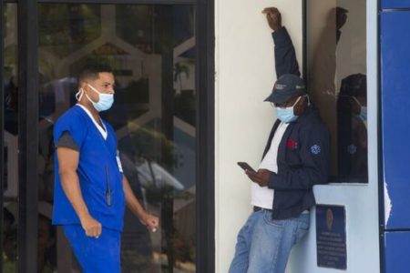 Dominicana tuvo contacto con canadiense con corona-virus está interna con fiebre y tos