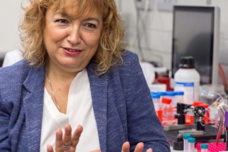 Científica española desarrolla test para diagnosticar corona-virus en 30 minutos