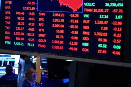 Wall Street rebota tras su peor día desde 1987 y el Dow Jones sube un 4,50 %